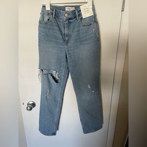 Abercrombie & Fitch The '90s Straight Ultra High Rise Curve Love